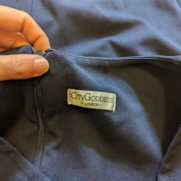 City Goddess London navy blue long sleeve dress size small - Picture 6 of 6